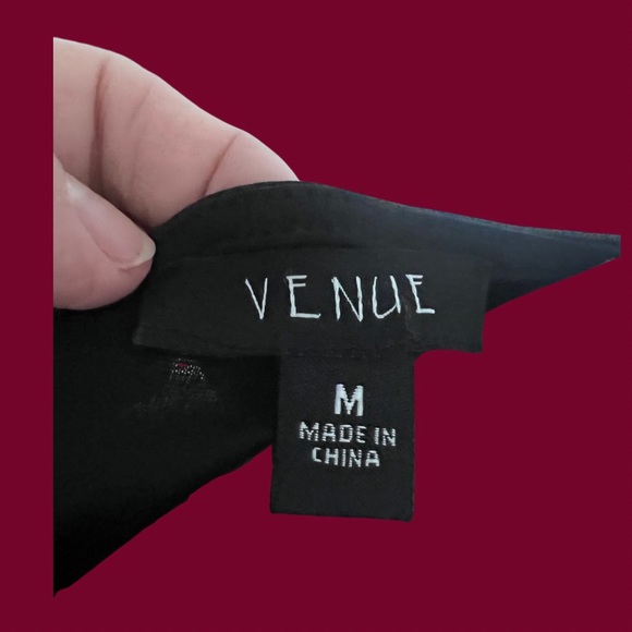 Black and cream top - Picture 6 of 6